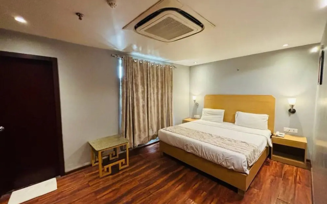 The Royal City Hotel