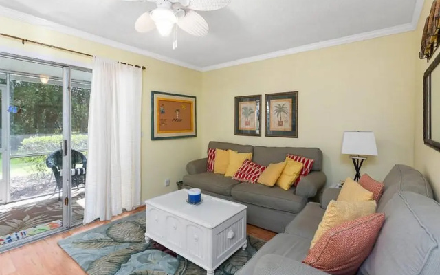 Ocean Walk Three Bedrooms by Hodnett Cooper
