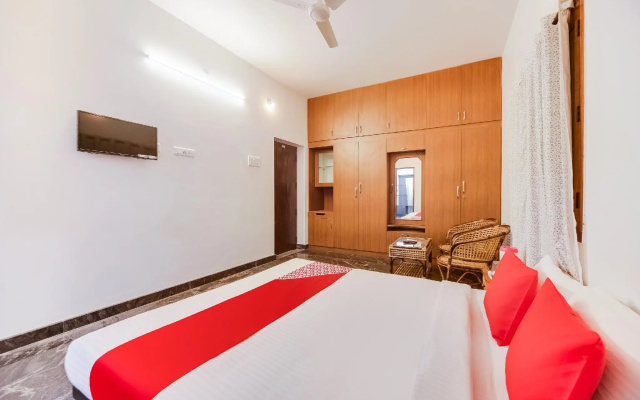 OYO 60246 Viji Bharathi Guest House