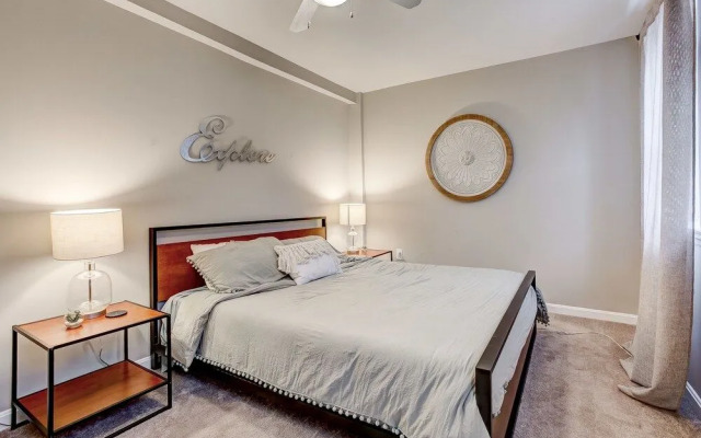 Lovely Home Next to Stadiums With Roofdeck&parking