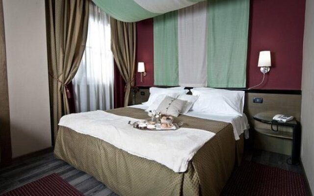 Hotel Arcadia Скарманьо комната для гостей