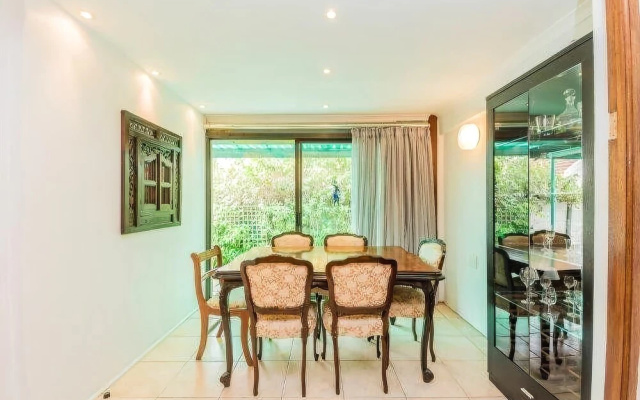 Forest Drive Lodge
