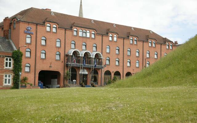 Отель Hilton York Великобритания, Йорк - отзывы, цены и фото номеров - забронировать отель Hilton York онлайн вид на фасад