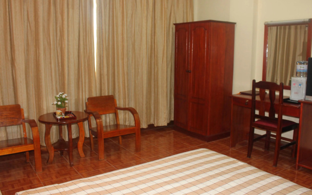 Dokchampa Hotel