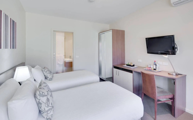 Drouin Motel