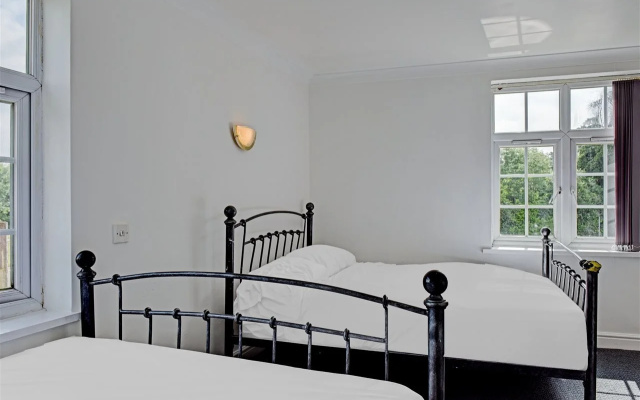 OYO the Gables Hotel, Birmingham Airport