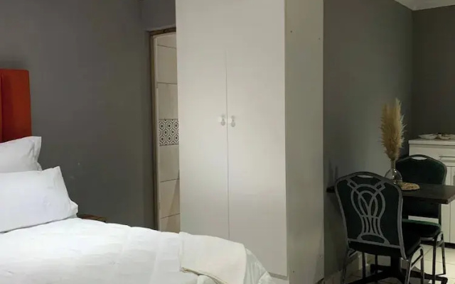 Room in B&B - Beach View, En-suite Bedroom