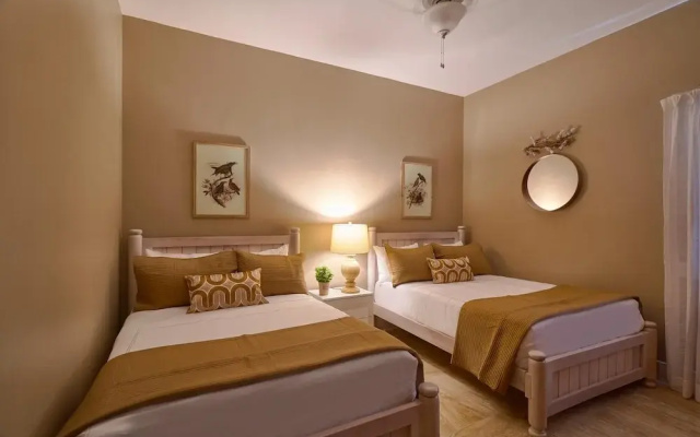 Beach Condo w Sea View B-202 Costa Atlantica