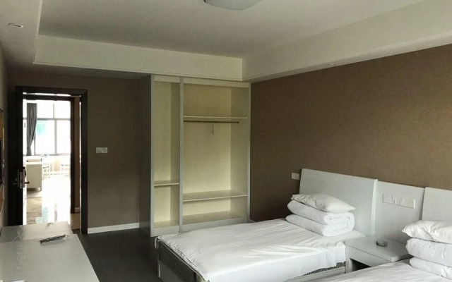 Chang Xing Yuan Zhong Hotel