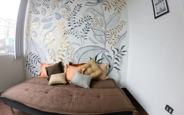 Large Apartment in Miraflores - Up to 12