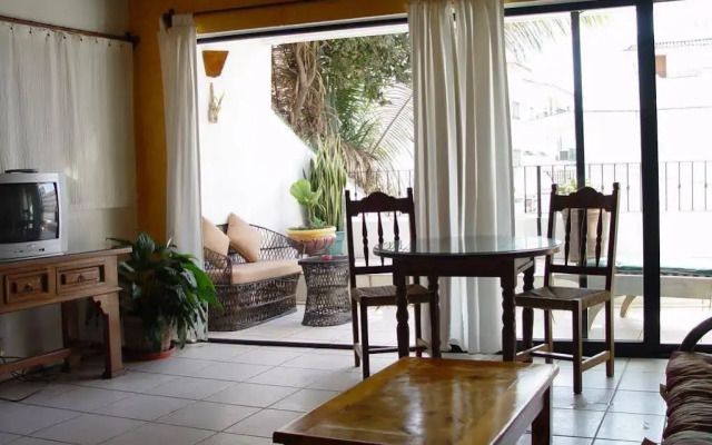 La Terraza Inn