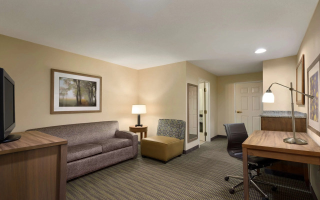 Country Inn & Suites Williamsburg