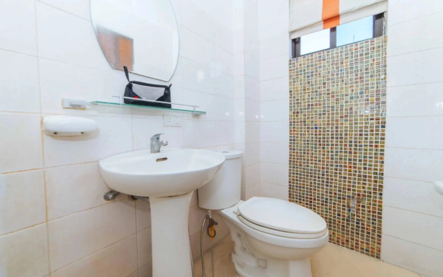 Elyseah Condotel by RedDoorz