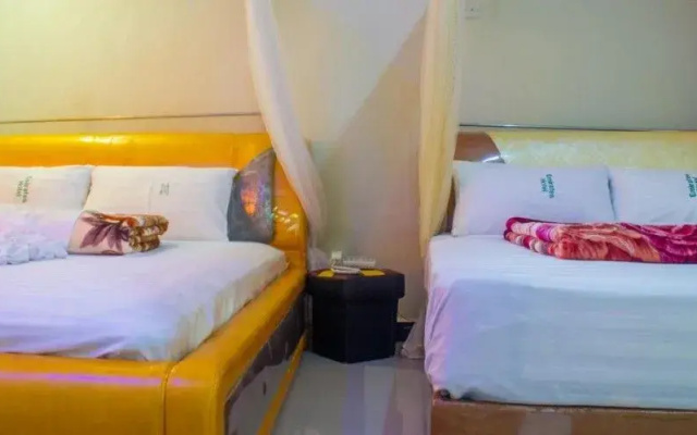 Emirate Hotel