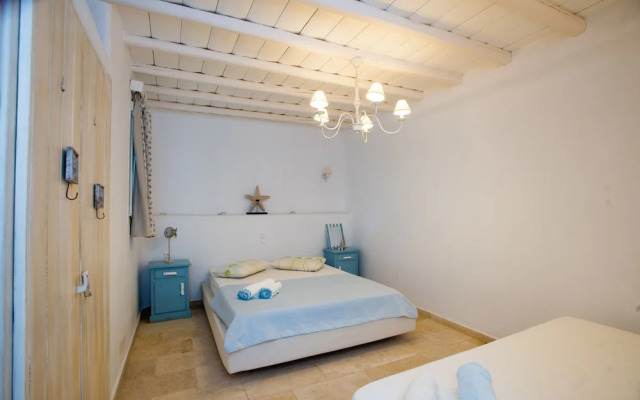 Beautiful Villa at Panormos