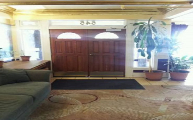 Layne Hotel