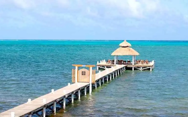VeLento Oceanfront Penthouse #3
