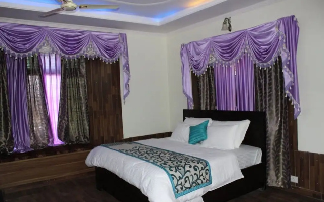 Niharika Palace By Royal Collection