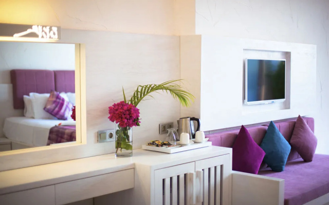 Asfiya Hotel