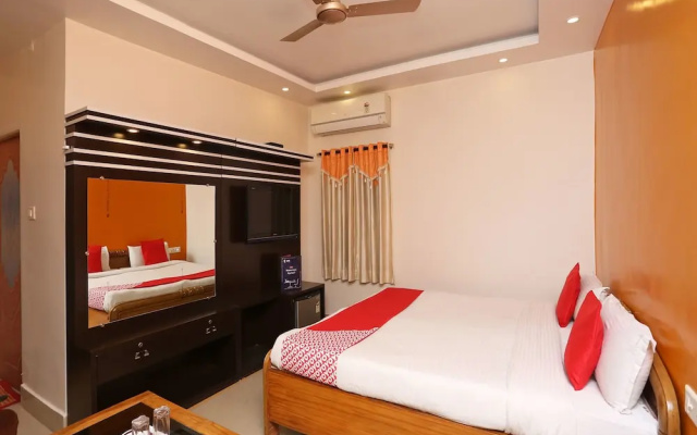 Hotel New Mega Palace by OYO Rooms
