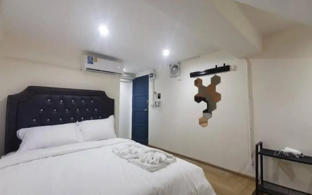 The One Hotel