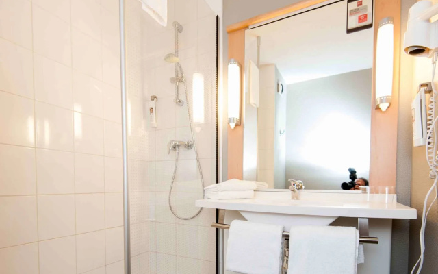 Hotel ibis Avallon
