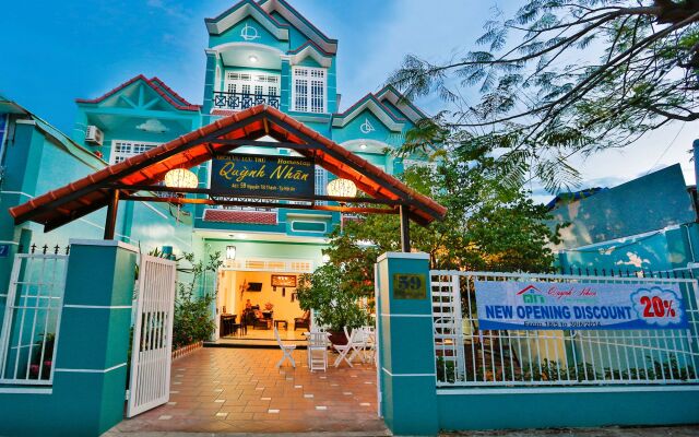 Отель Quynh Nhan Homestay вид на фасад