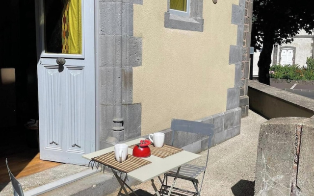 La Chapelle - Le Mont Dore 2 Pers