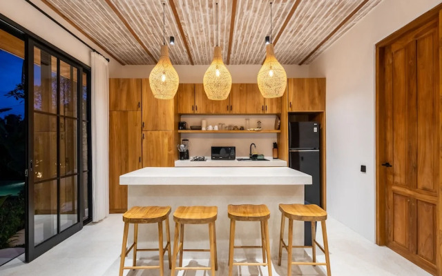 Alicante Villa by Betterplace