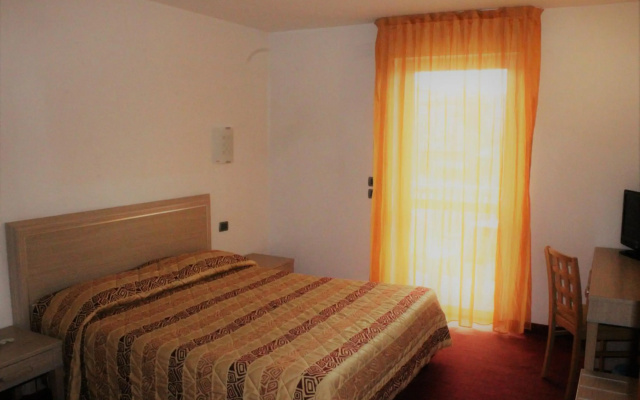 Nature Bio Hotel Elite