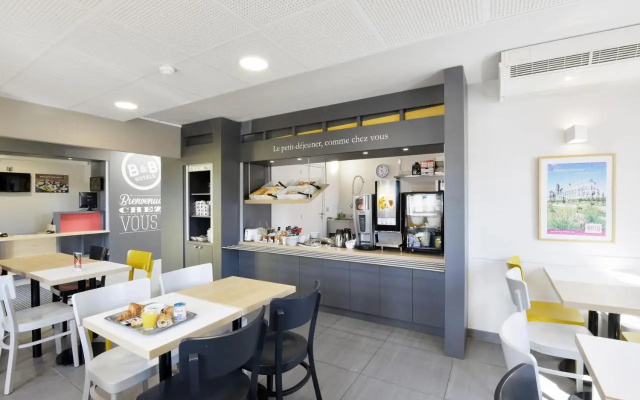 B&B HOTEL Bourges (1)