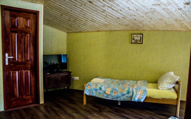 Hostel Otard