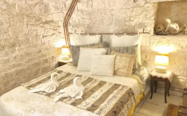 Trulli Caroli