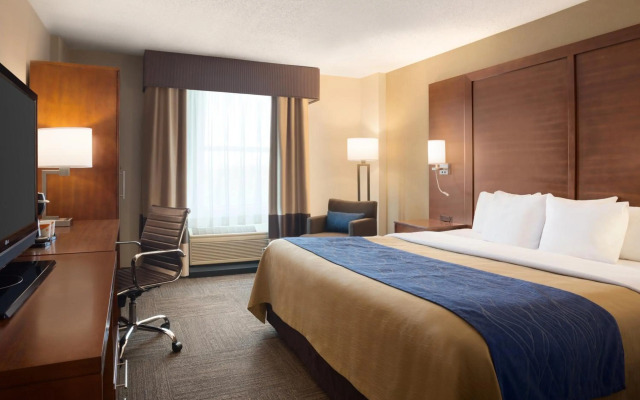 Comfort Inn & Suites Presidential - Downtown Little Rock