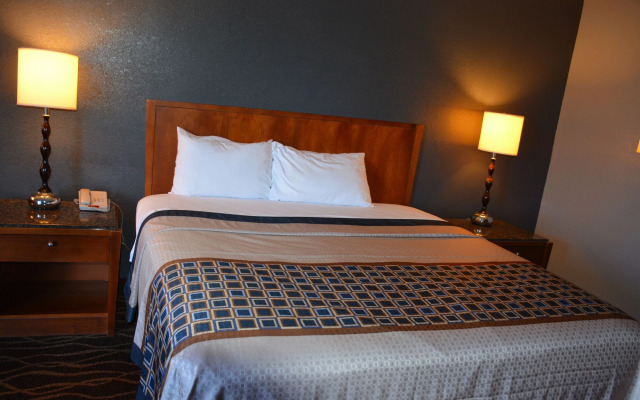 Travelodge by Wyndham Walterboro