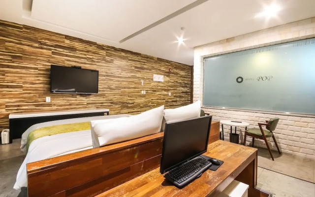 Jeonju Sinsigaji Hotel Pop