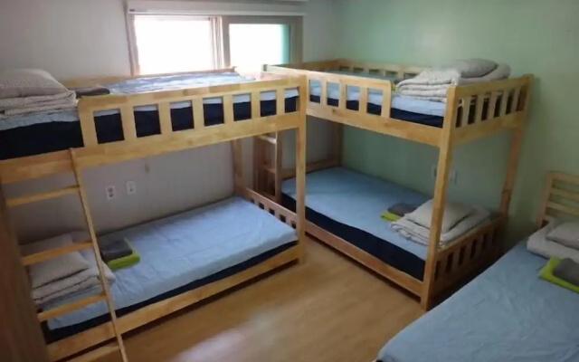 Sunny Hill Guesthouse Hongdae