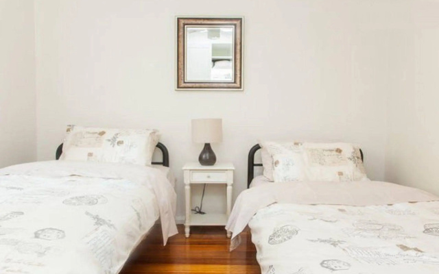 Eltham Retreat Guest House