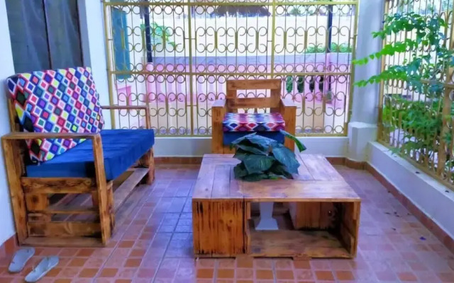 Lux Suites Mtwapa Holiday Home