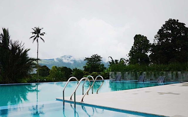 Jhoanie Hotel