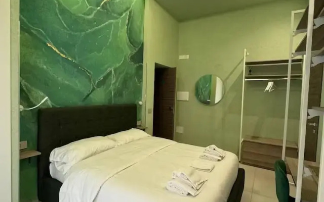 Momò