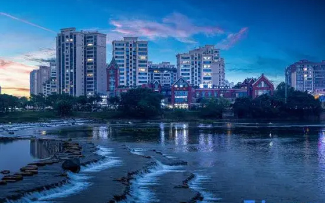 Hotels in Xudong
