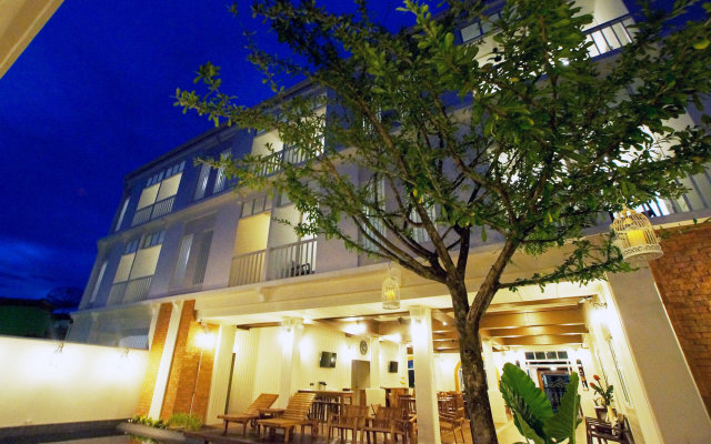 Отель Baan Pimpisa Таиланд, Банг-Саре - отзывы, цены и фото номеров - забронировать отель Baan Pimpisa онлайн вид на фасад