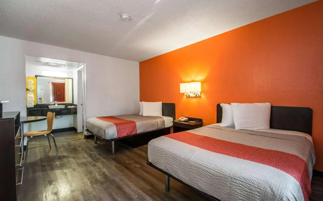 Motel 6 Norcross, GA - Atlanta Northeast