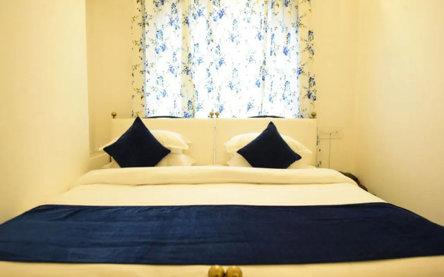 Hotel Udai Niwas By Lake Udaipur