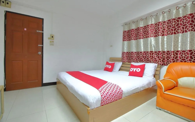 Oyo Greenplace107