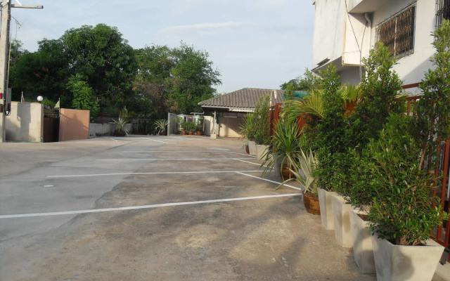Mplace Korat