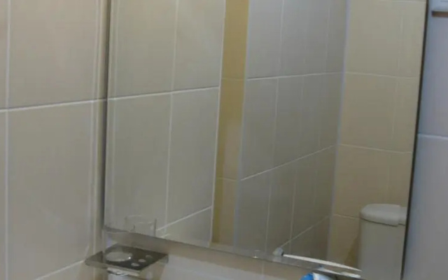 Plus Hotel