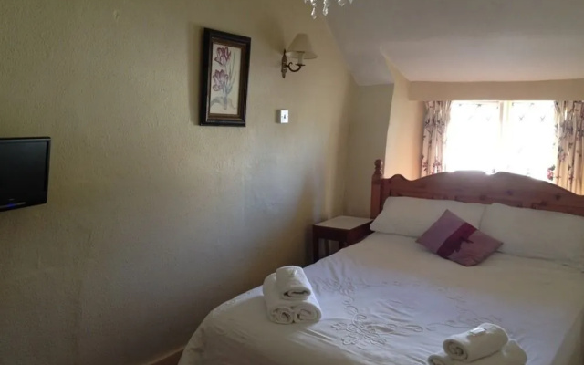 Kings Arms Inn