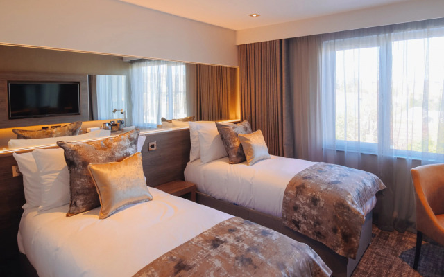 The Redhurst Hotel